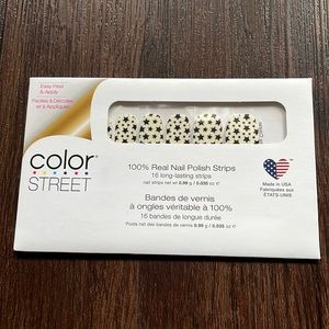 Color Street. NWT. Star for the course.